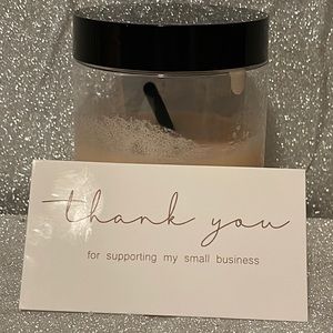 This is a sweet Orange scrub with scent!!